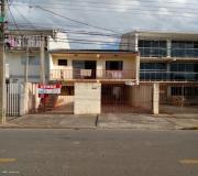 Sobrado para Venda, em Pinhais, bairro Maria Antonieta, 2 dormitórios, 1 banheiro, 1 vaga